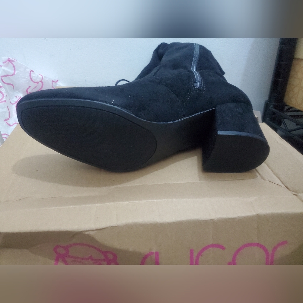 Sugar Women's Ollie Over the Knee High Calf Boots Women's Shoes - Picture 6 of 6